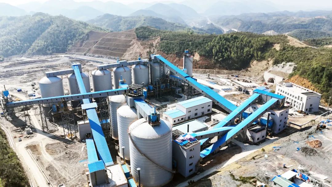 上海推動垃圾分類系統(tǒng)化、精細化，從理念倡導(dǎo)到全民行動